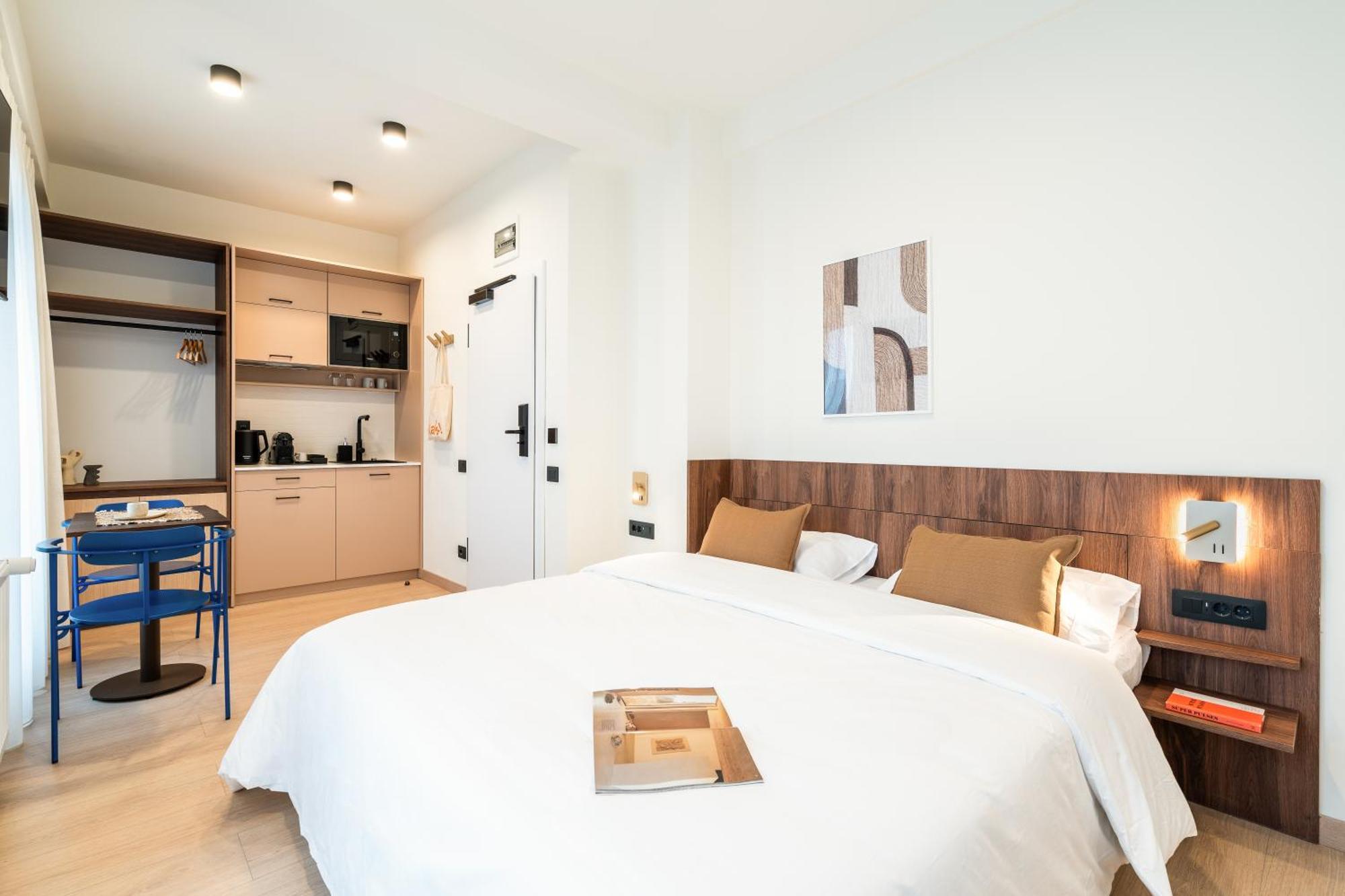 Old Town Apartments By Olala Homes Букурещ Екстериор снимка